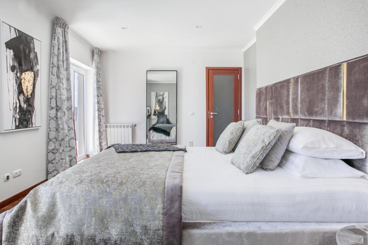 Quinta Da Serra - Luxurious Villa Sintra - Heated Pool & Jacuzzi מראה חיצוני תמונה